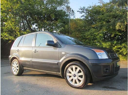 2011 Ford Fusion 1.6 Titanium image 1