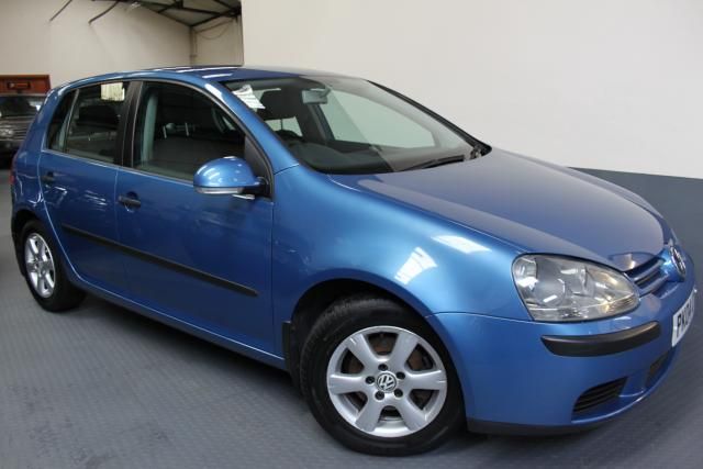 2004 VOLKSWAGEN GOLF 1.4 S image 1