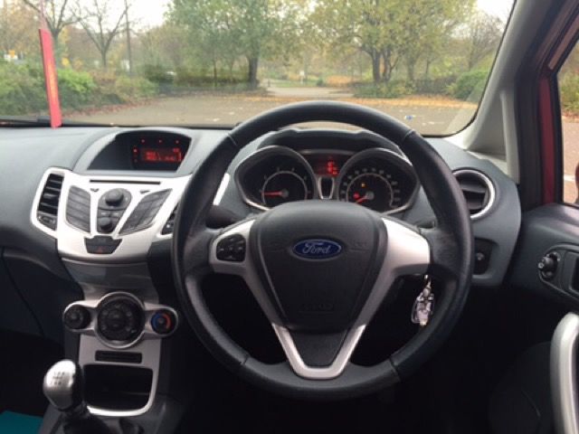 2009 FORD FIESTA 1.2 ZETEC image 4