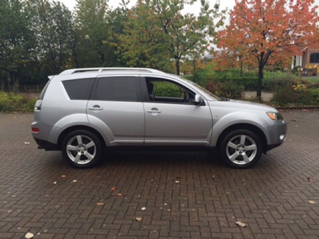 2009 MITSUBISHI OUTLANDER 2.0 image 3