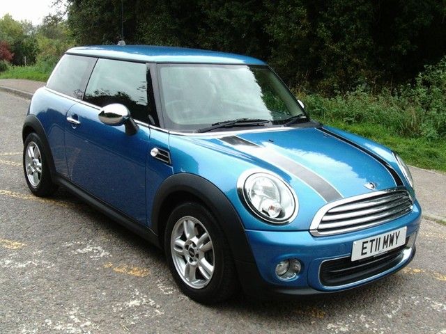 2011 Mini Hatch One 1.6 image 1