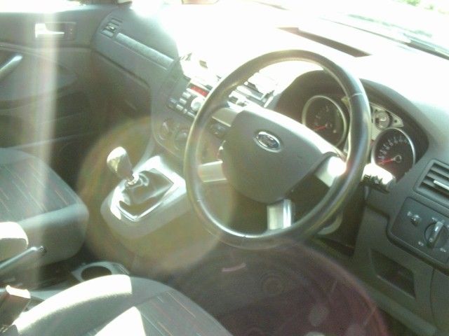 2009 Ford C-MAX 2.0TDCi Zetec image 4