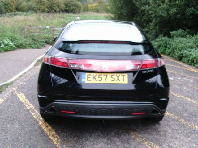 2007 Honda Civic 1.8i-VTEC image 3