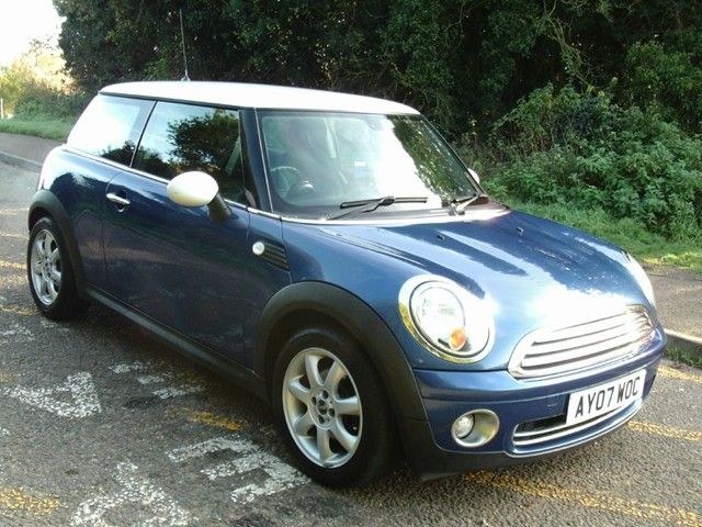 2007 Mini Hatch Cooper 1.6 image 1
