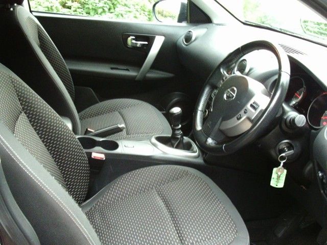 2009 Nissan Qashqai +2 2.0dCi image 4