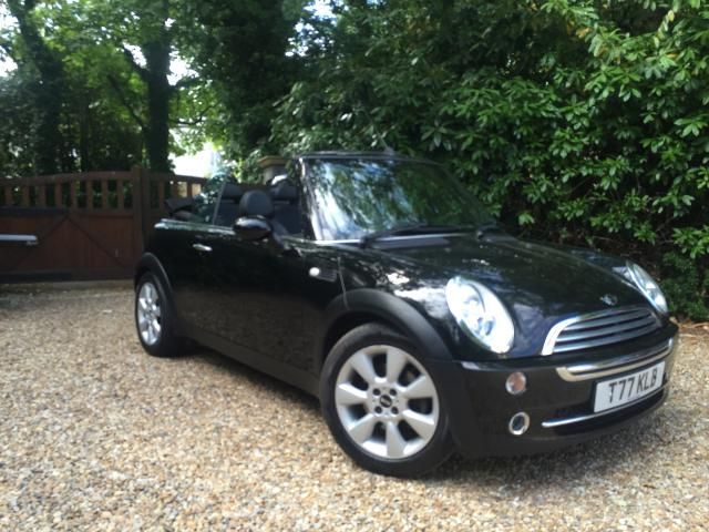 2005 MINI CONVERTIBLE 1.6 ONE image 1