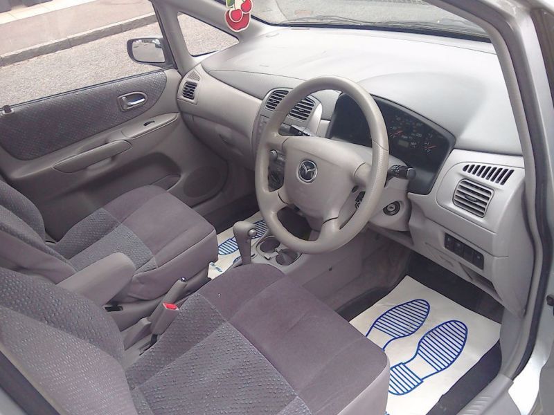 2000 Mazda Premacy gsi auto image 3