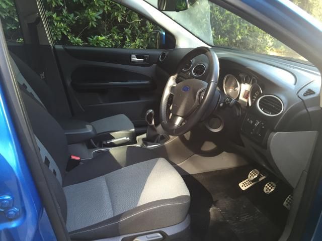 2010 FORD FOCUS 1.6 ZETEC image 4