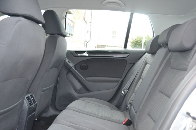 2009 Volkswagen Golf SE TDi 5dr image 5