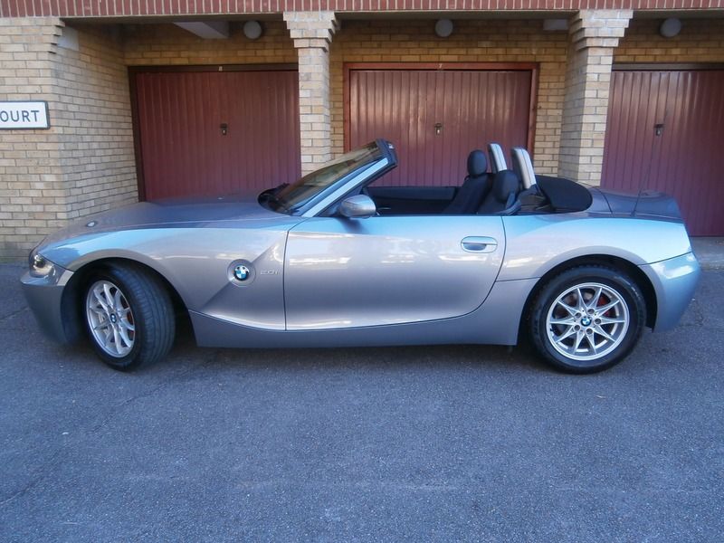 2007 BMW Z4 SE Roadster image 2