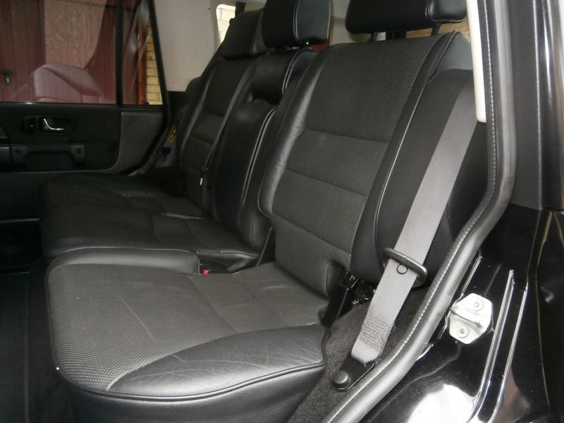 2003 Land Rover Discovery V8I ES image 5