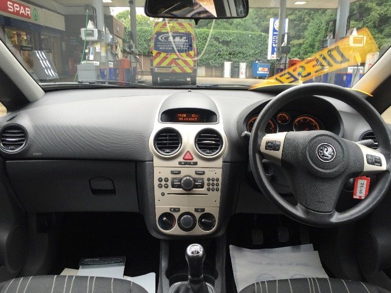 2007 Vauxhall Corsa 1.3CDTi 16v image 4