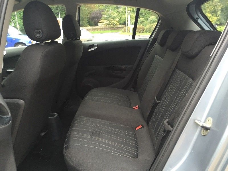 2007 Vauxhall Corsa 1.3CDTi 16v image 5