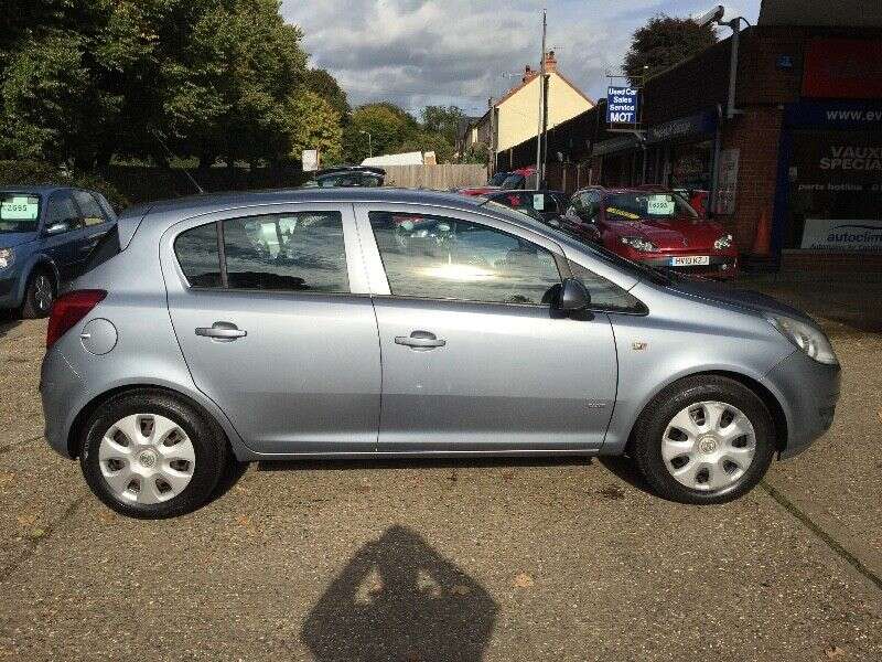 2008 Vauxhall Corsa 1.4i 16v image 2