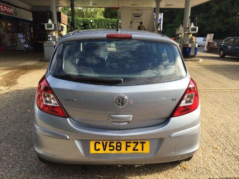 2008 Vauxhall Corsa 1.4i 16v image 3