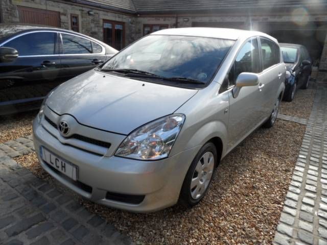 2006 TOYOTA COROLLA VERSO 2.2 image 2