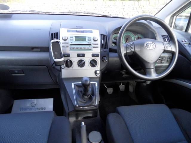 2006 TOYOTA COROLLA VERSO 2.2 image 4