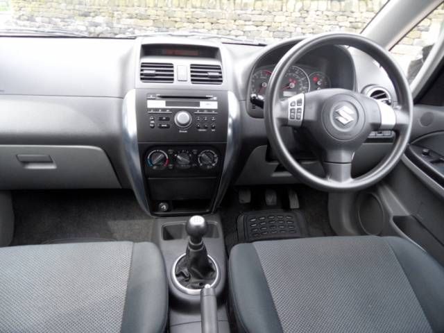 2007 Suzuki sx4 gl 1.6 image 4