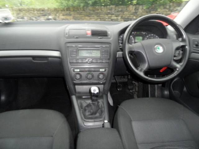 2008 SKODA OCTAVIA 1.9 TDI image 4
