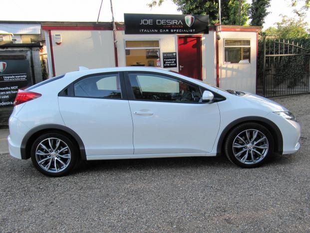 2012 Honda Civic 2.2i DTEC ES 5Dr image 3