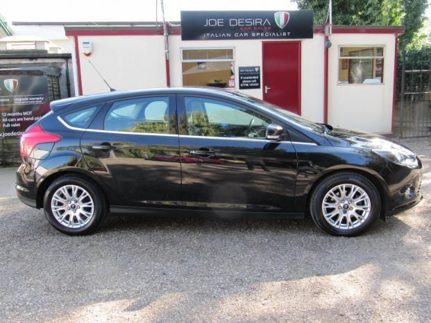 2012 Ford Focus 1.6 Ti-VCT image 3