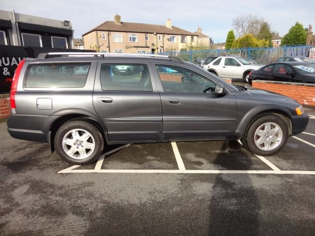 2007 VOLVO XC70 2.4 image 2