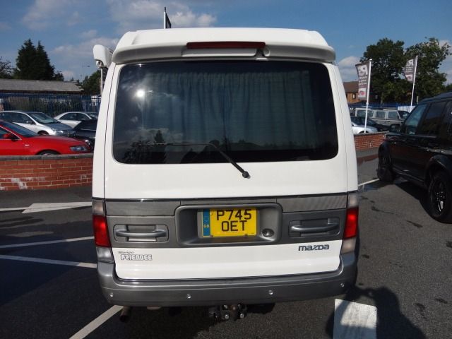 2006 MAZDA BONGO FRIENDEE 2.5 AUTO 4X4 image 3