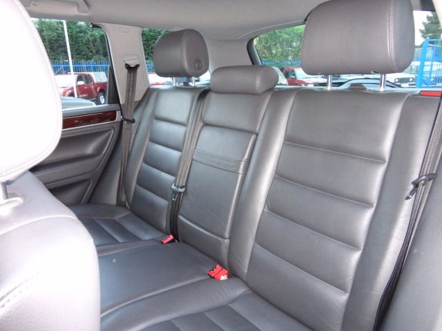 2006 VOLKSWAGEN TOUAREG 2.5TDI image 5