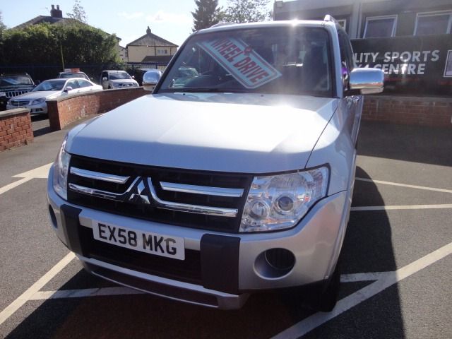 2008 MITSUBISHI SHOGUN 3.2 image 1