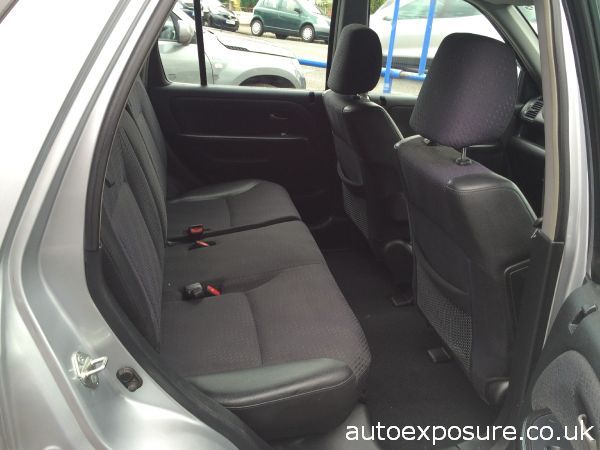 2004 Honda Cr-V 2.0 i-VTEC SE Sport image 5