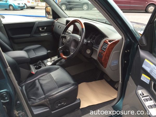 2004 Mitsubishi Shogun 3.2 image 3