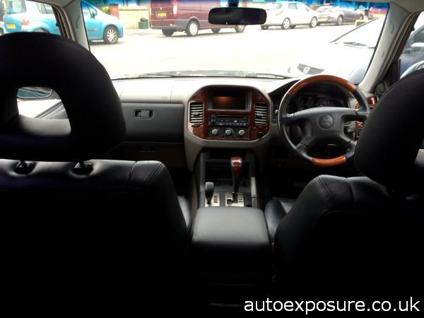 2004 Mitsubishi Shogun 3.2 image 5