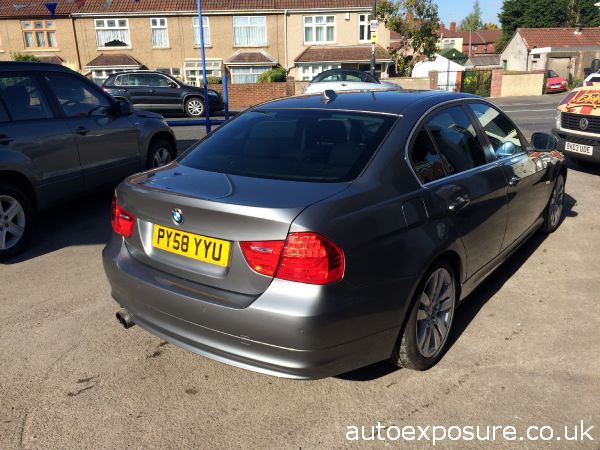 2008 BMW 3 Series 330i SE image 2