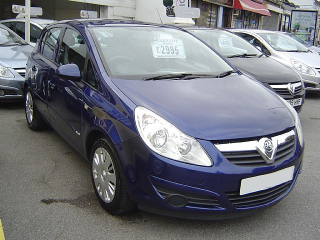 2006 VAUXHALL CORSA 1.2 i 16v Club 5dr image 2