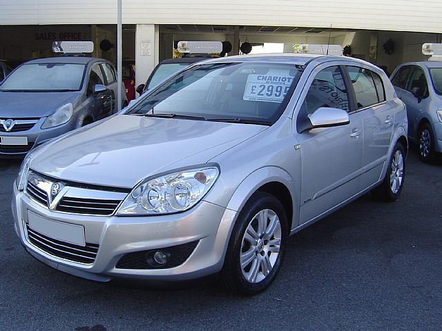 2007 VAUXHALL ASTRA 1.8 i 16v Elite 5dr image 1
