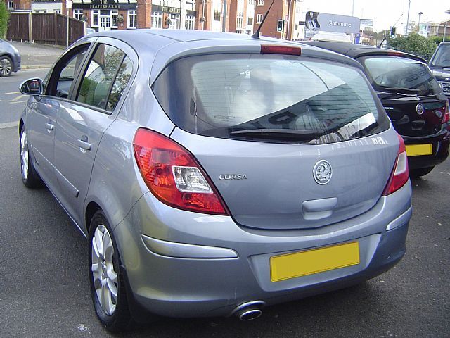 2007 VAUXHALL CORSA 1.2 i 16v SXi 5dr image 3
