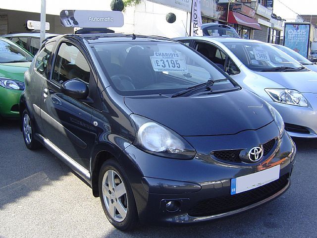 2006 TOYOTA AYGO 1.0 VVT-i Sport 3dr image 2