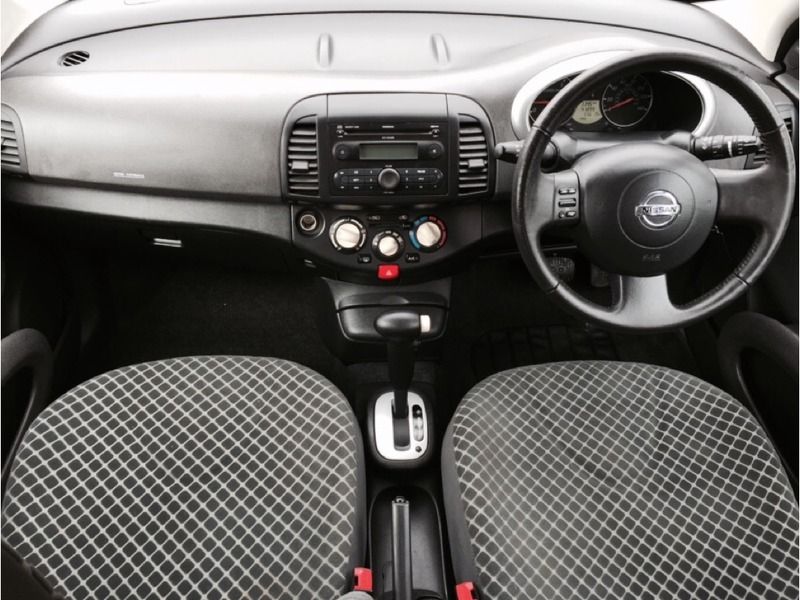 2006 Nissan Micra SE image 4