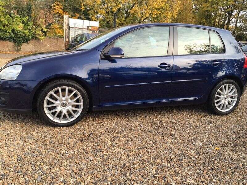 2007 Volkswagen Golf TDi GT image 4