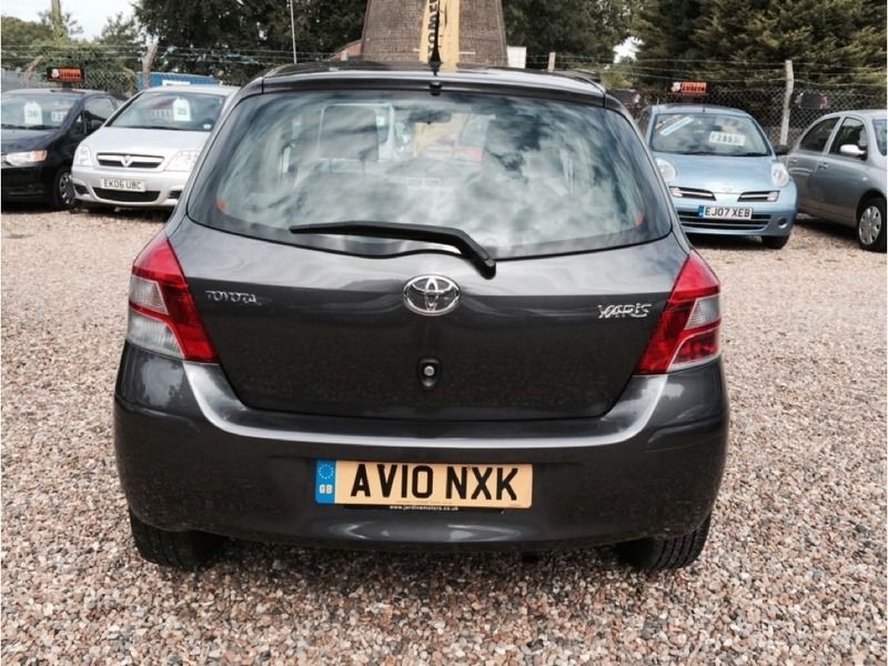 2010 Toyota Yaris TR Vvt-i MM image 2