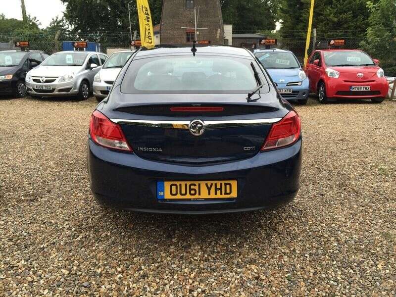 2011 Vauxhall Insignia SE Cdti image 2