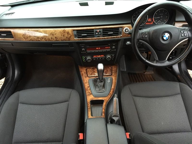 2007 BMW 3 SERIES 320i SE image 5