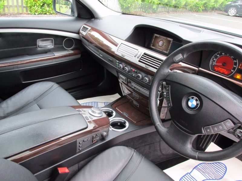 2007 BMW 5.0 750Li 4dr image 4