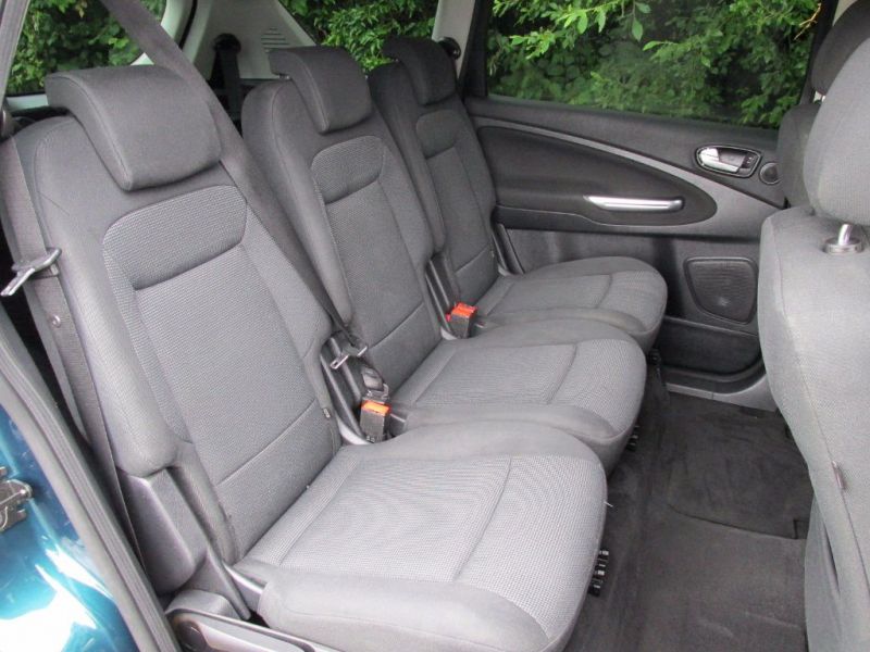 2008 Ford S-Max 2.0 TDCi 5dr image 5