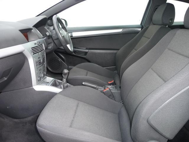 2009 VAUXHALL ASTRA 1.4 SXI image 5