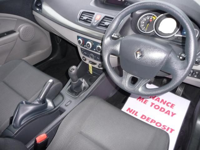 2009 RENAULT MEGANE 1.6 image 4