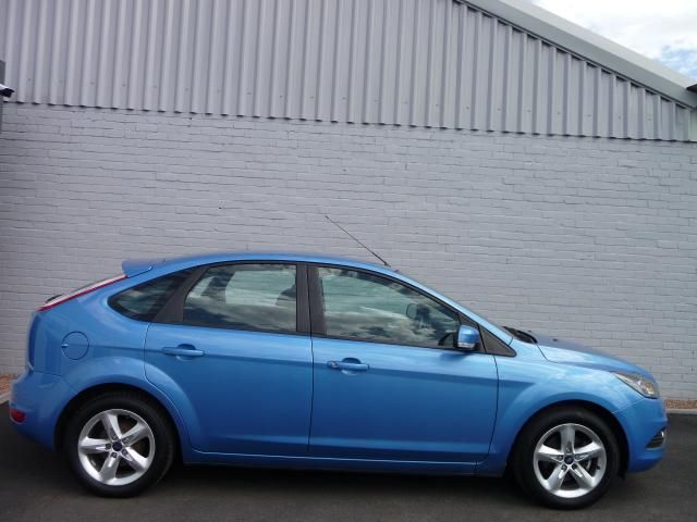2009 FORD FOCUS 1.8 ZETEC image 2