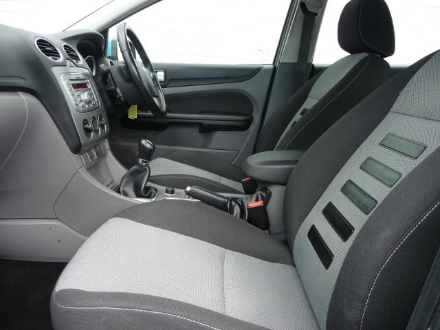 2009 FORD FOCUS 1.8 ZETEC image 5