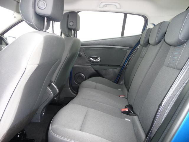 2011 RENAULT MEGANE 1.5 image 5