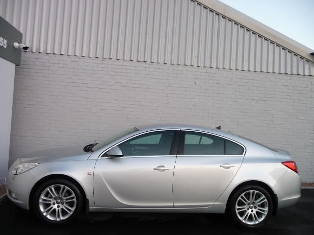 2009 VAUXHALL INSIGNIA 1.8 image 2